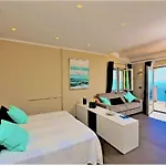Апартаменти Blu Retreat