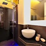 Апартаменти Blu Retreat *