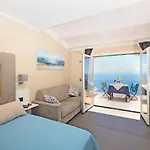 Blu Retreat Апартаменти