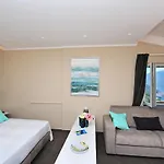 Blu Retreat