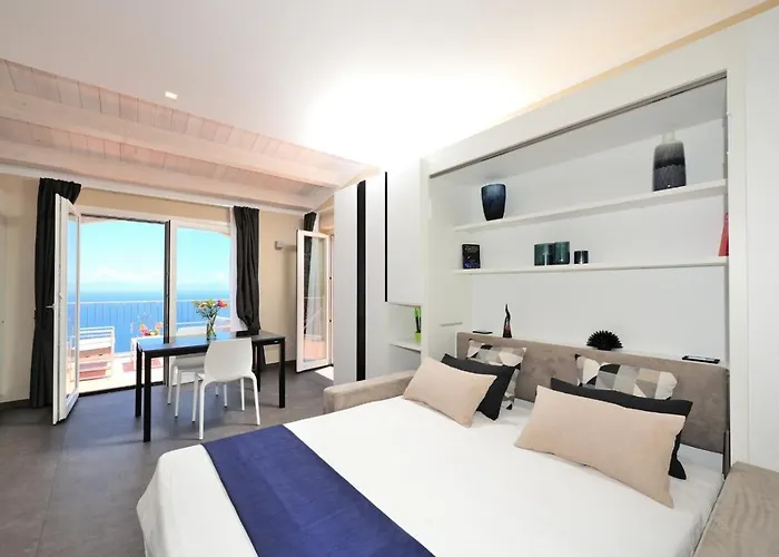 Blu Retreat Apartment *