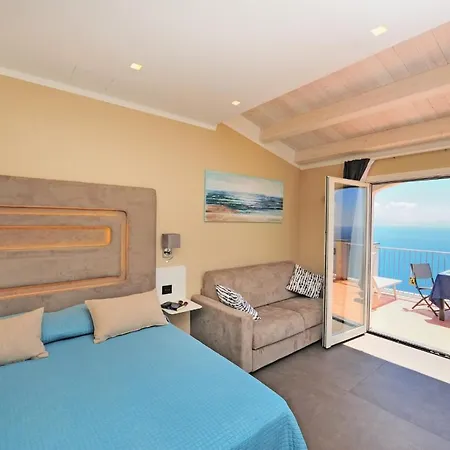 Blu Retreat דירה